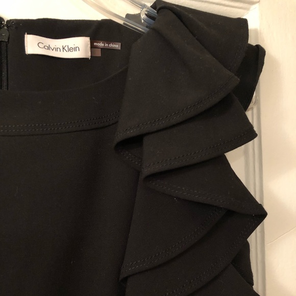 Calvin Klein black ruffle dress 🖤 - Picture 6 of 7